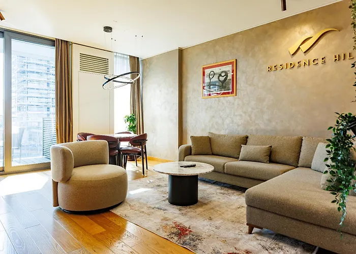 Residence Hills Apartment